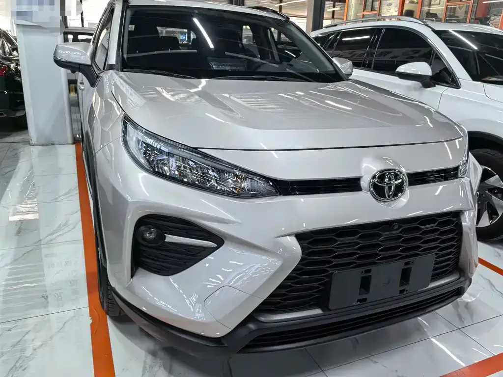 Toyota Wildlander — фото 2