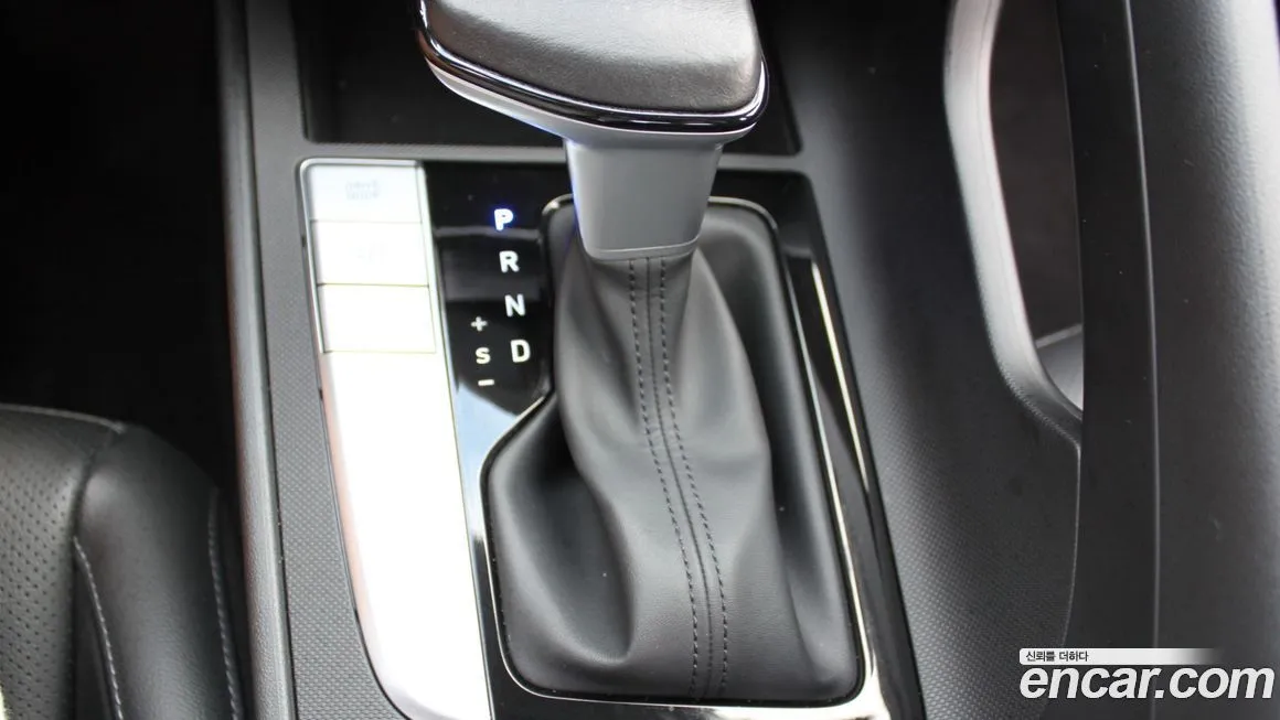 Hyundai AVANTE — фото 9