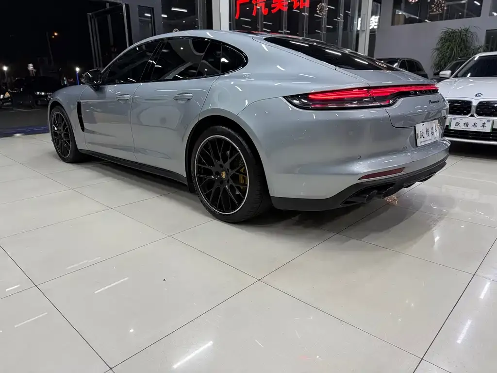 Porsche Panamera — фото 5