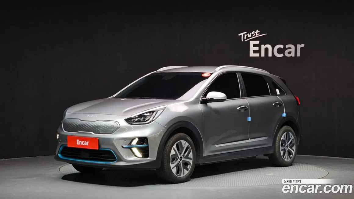 Kia Niro — фото 1
