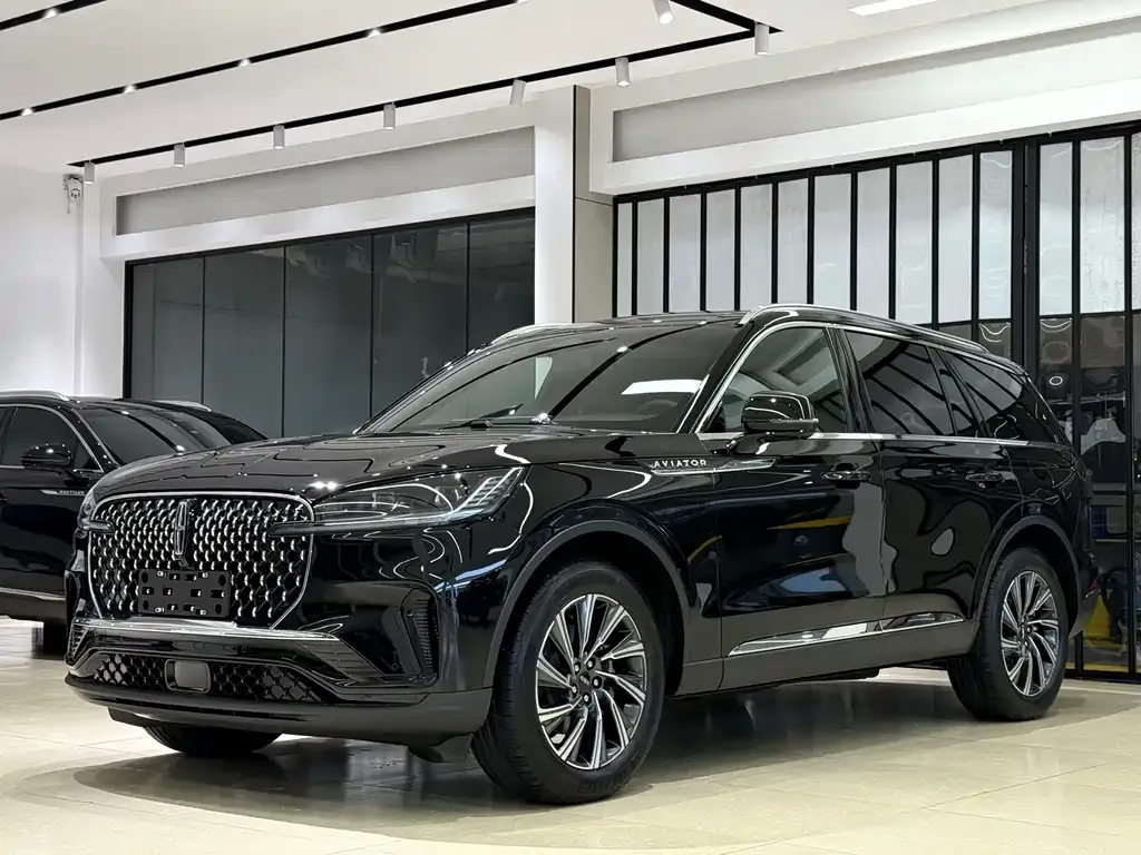 Lincoln Aviator — фото 1