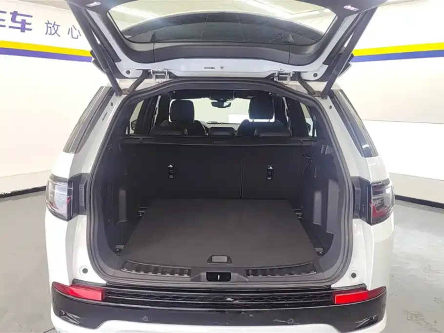 Land Rover Discovery Sport — фото 4