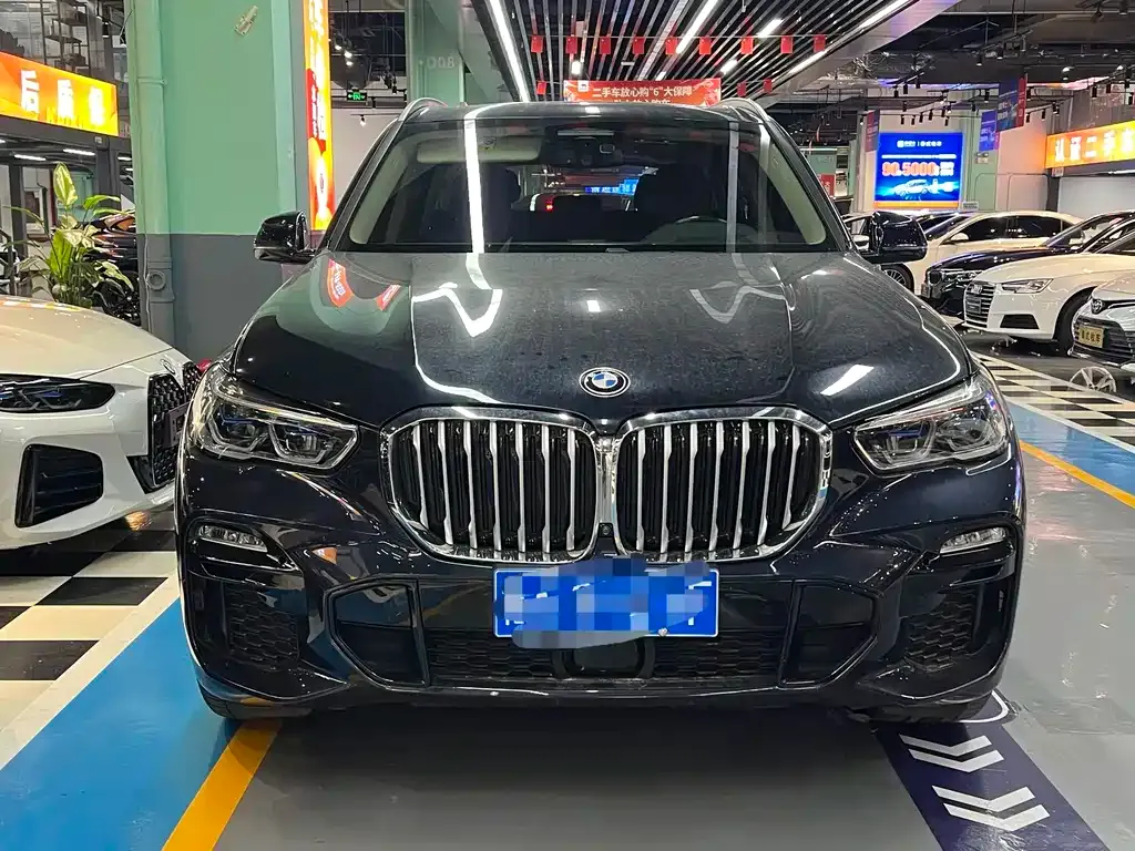 BMW X5 (Import) — фото 4