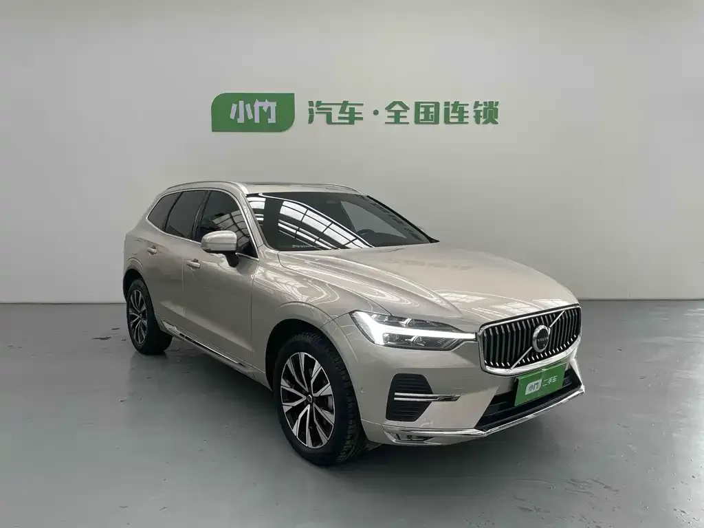 Volvo XC60 — фото 3