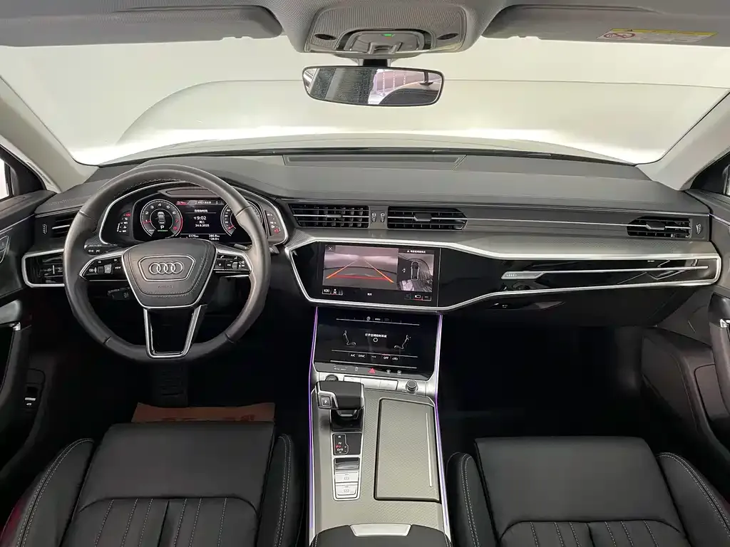 Audi A6L — фото 9