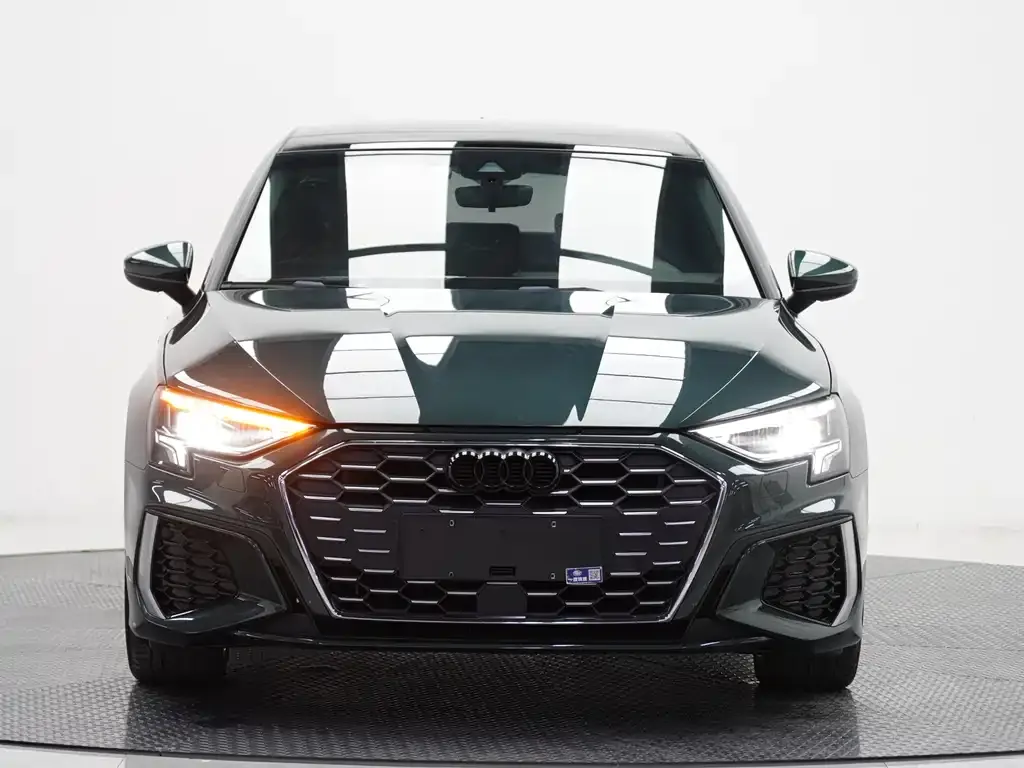 Audi A3 — фото 2
