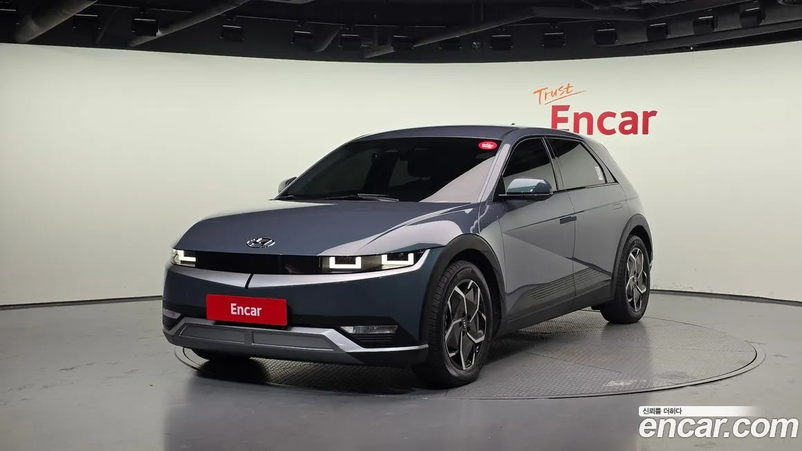 Hyundai Ioniq5 — фото 1