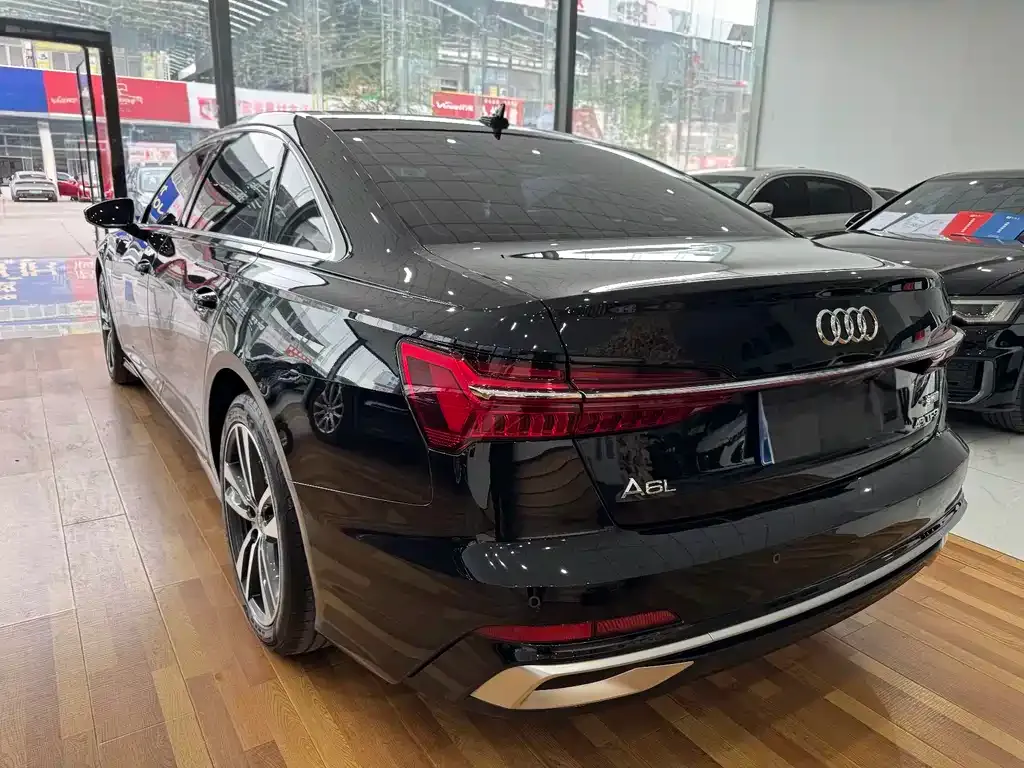 Audi A6L — фото 4