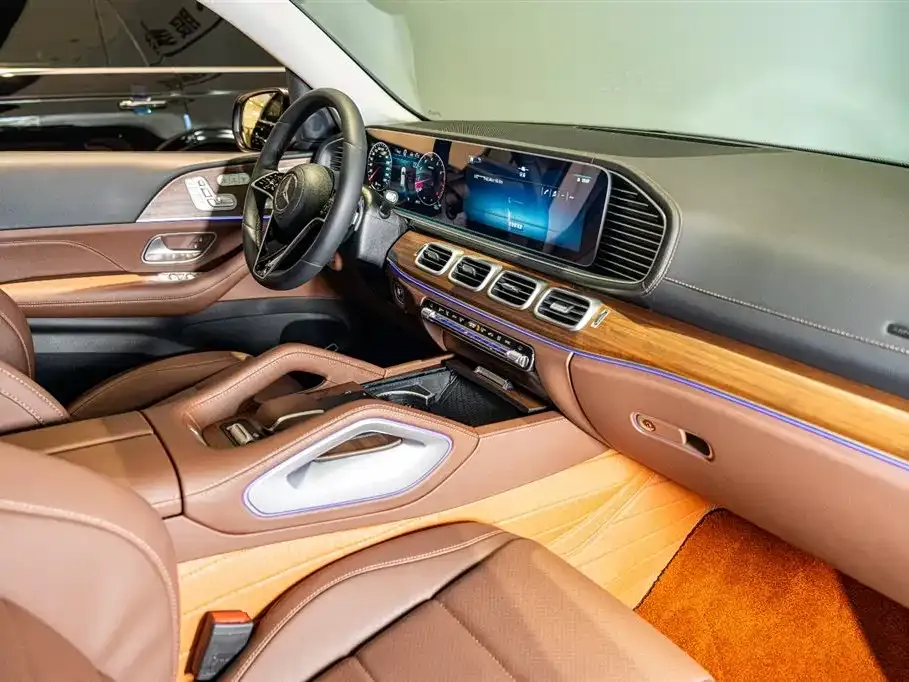 Mercedes-Benz GLE — фото 10