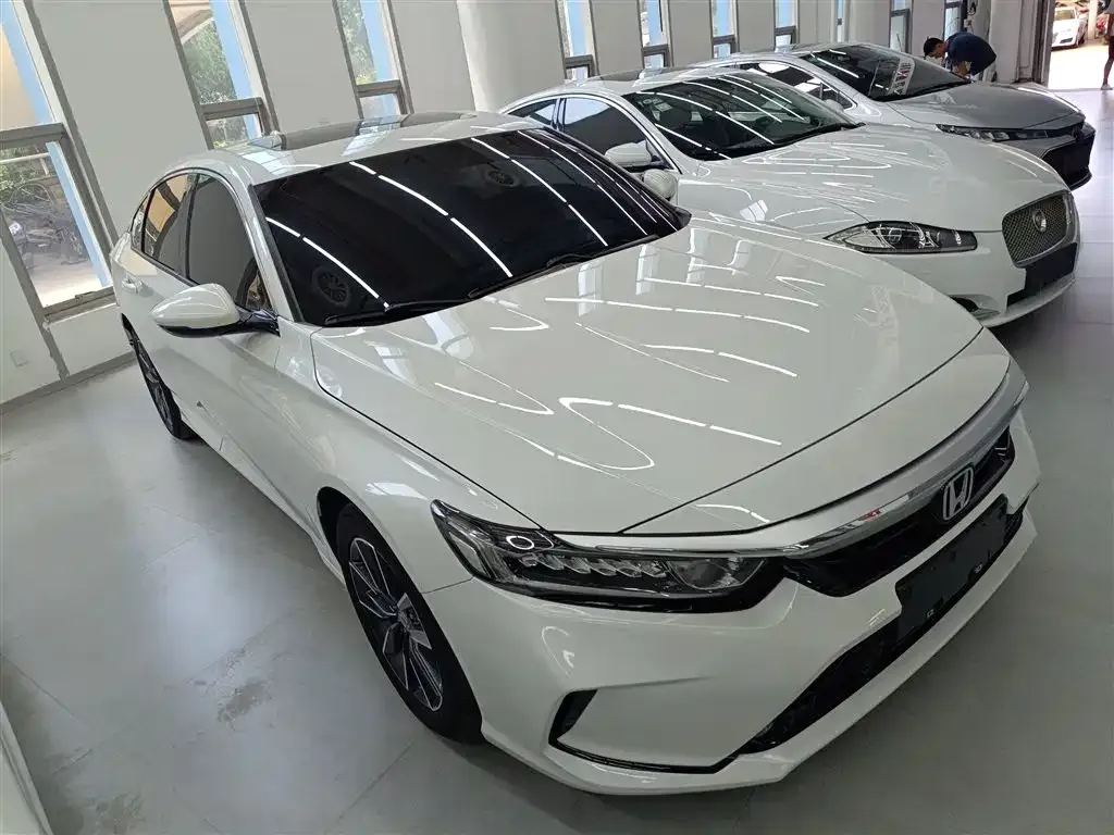 Honda Inspire — фото 4