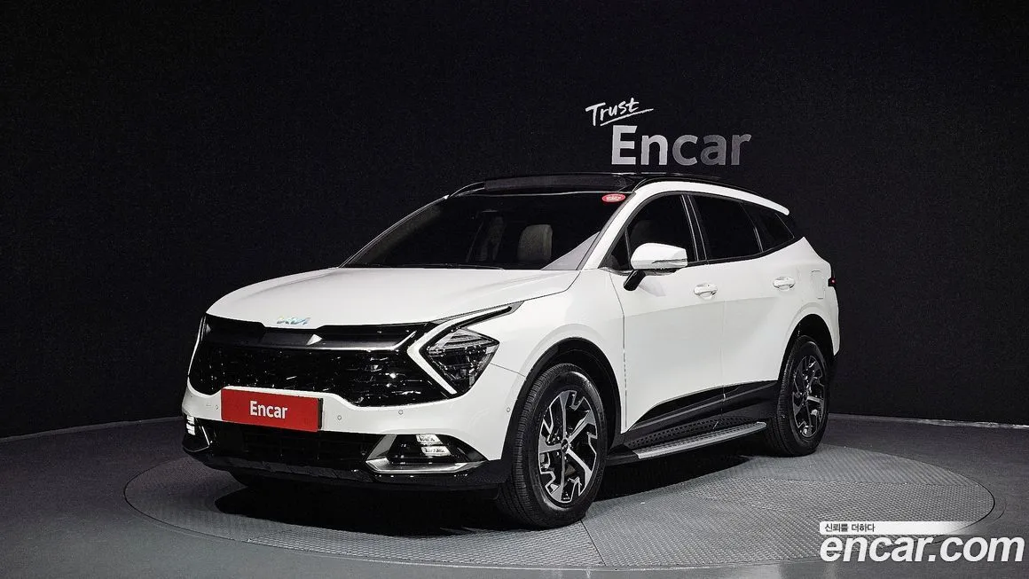 Kia Sportage — фото 1
