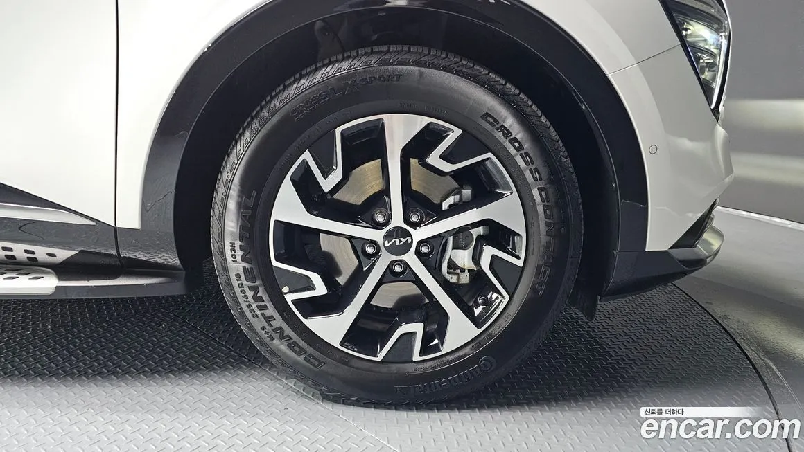 Kia Sportage — фото 5