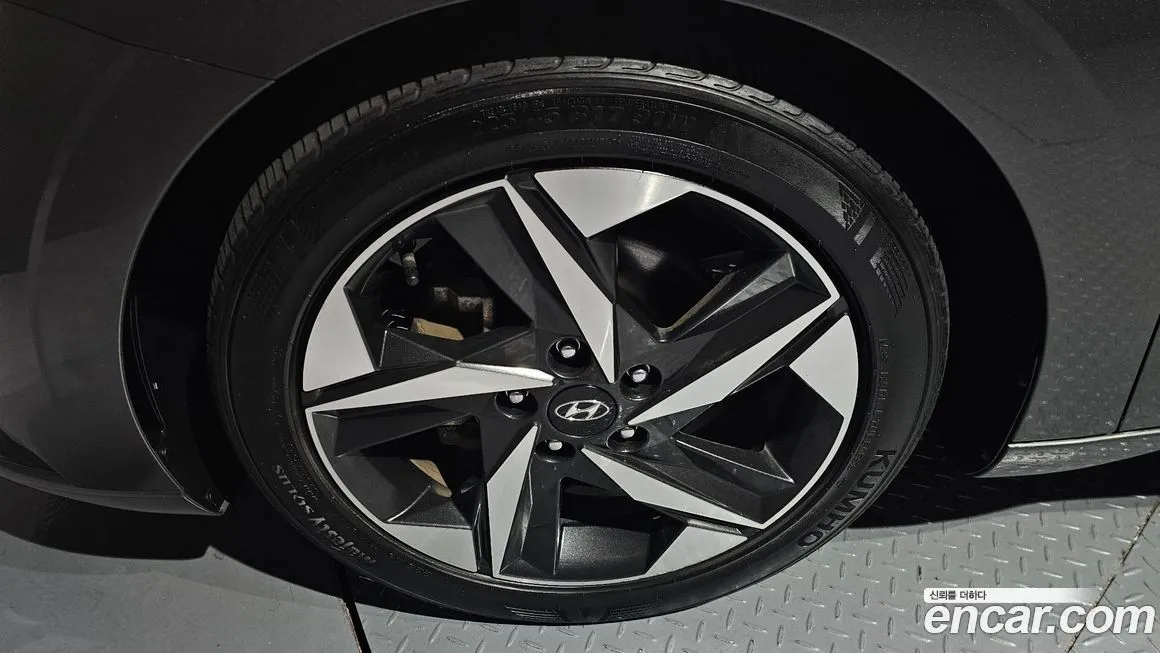 Hyundai AVANTE — фото 5