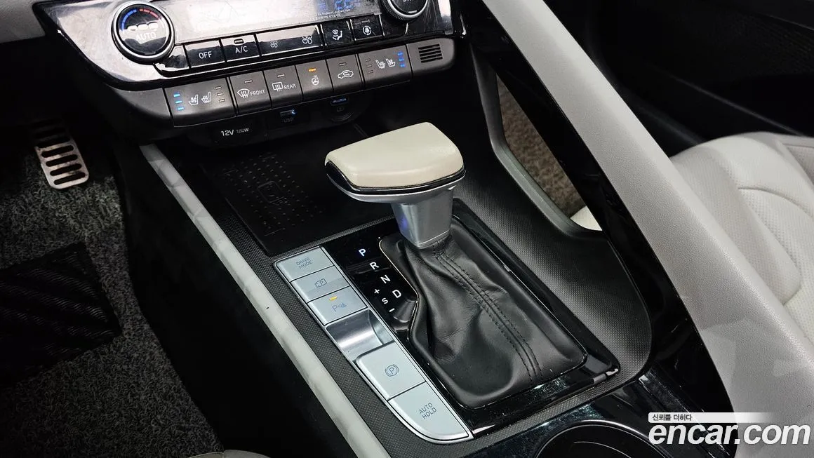 Hyundai AVANTE — фото 9