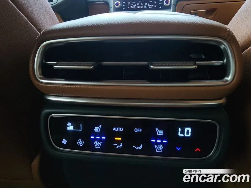 Genesis GV80 — фото 10