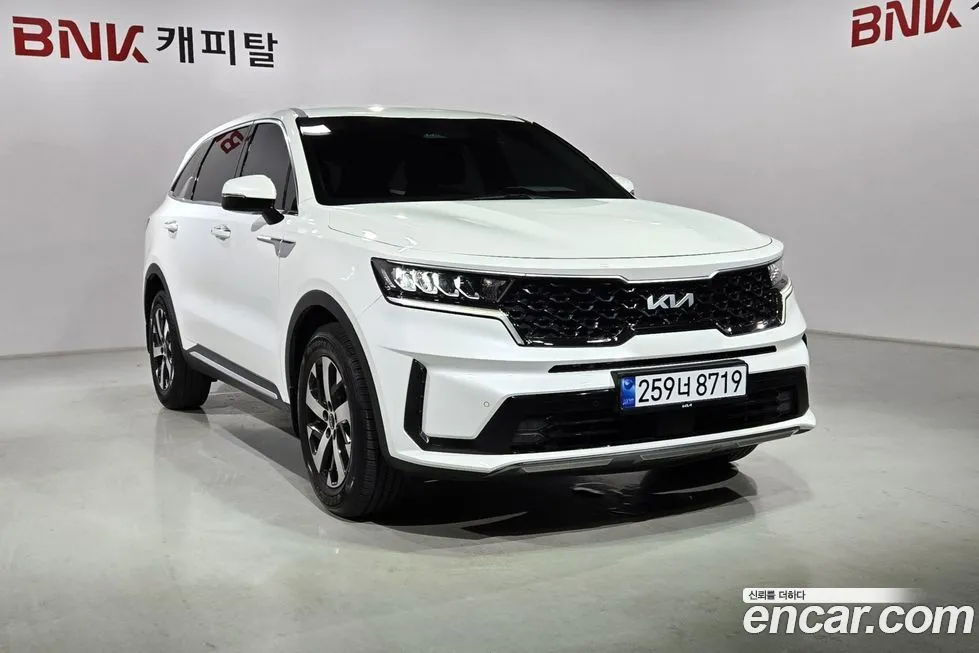 Kia Sorento — фото 3