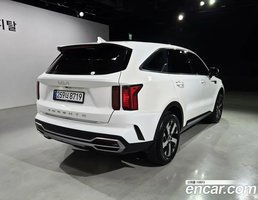 Kia Sorento — фото 4