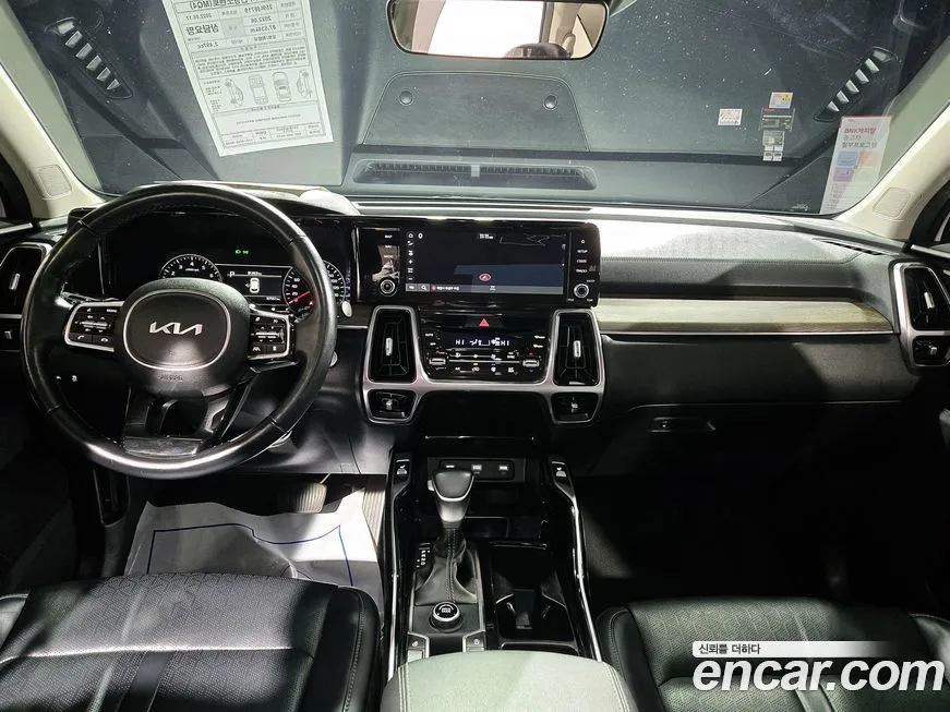 Kia Sorento — фото 8