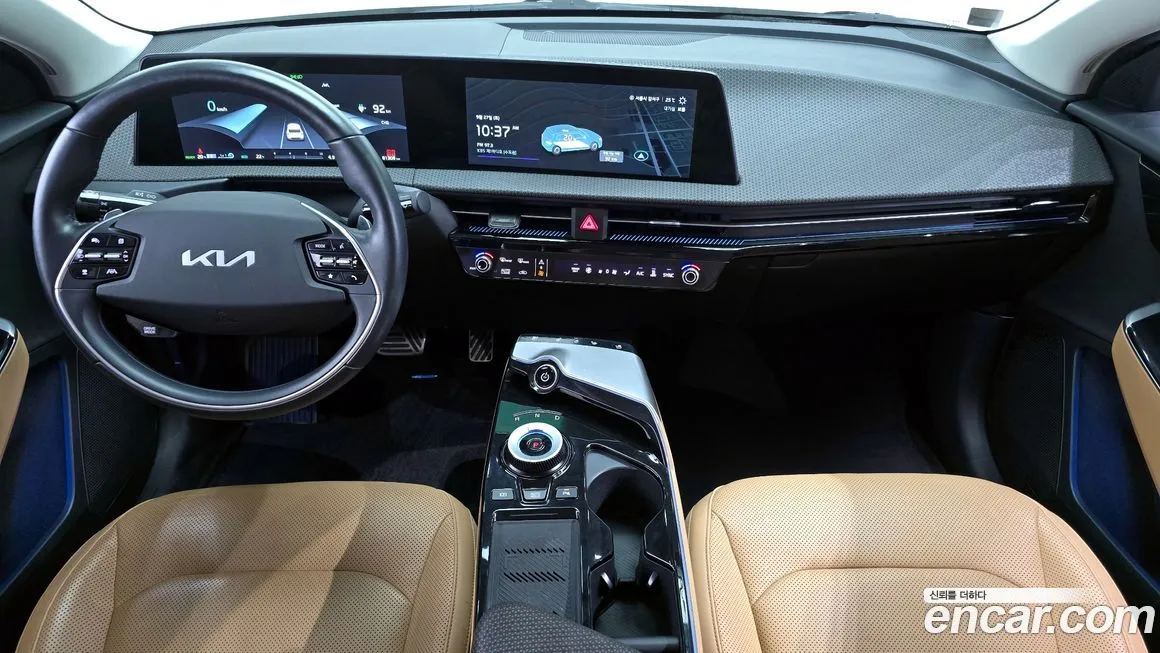 Kia EV6 — фото 7
