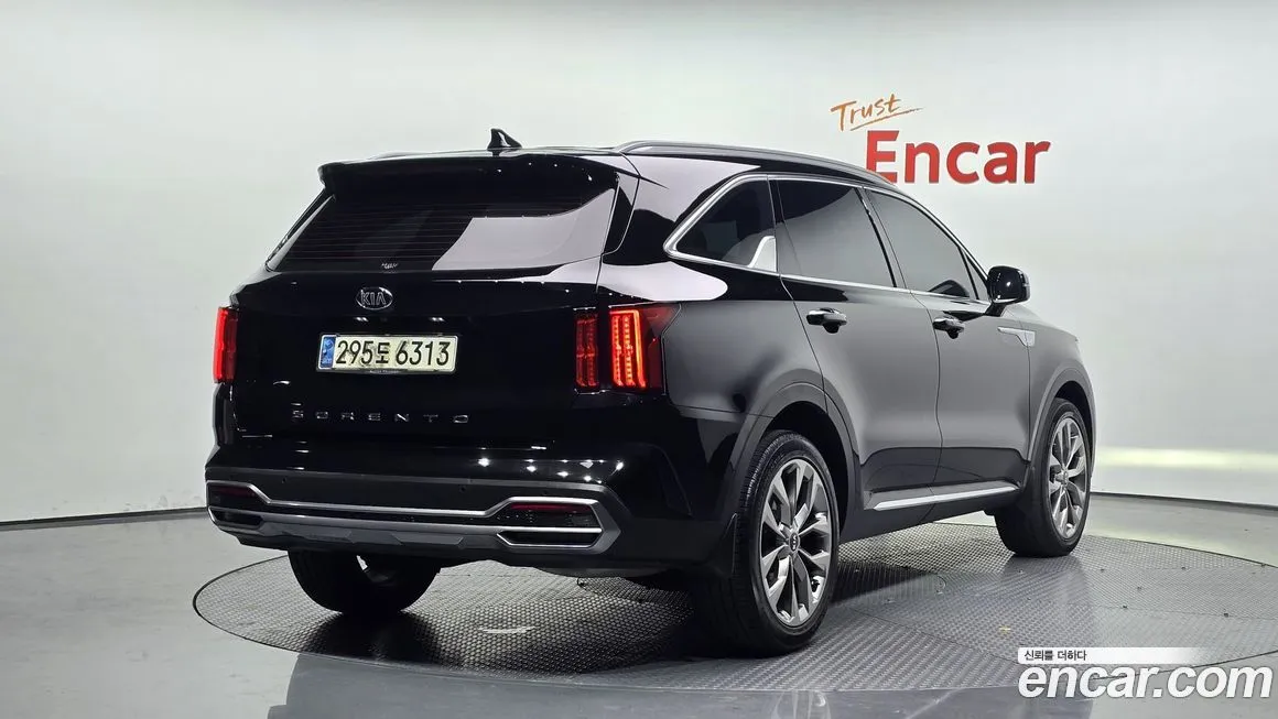 Kia Sorento — фото 2