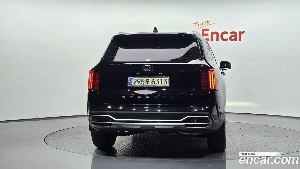 Kia Sorento — фото 4