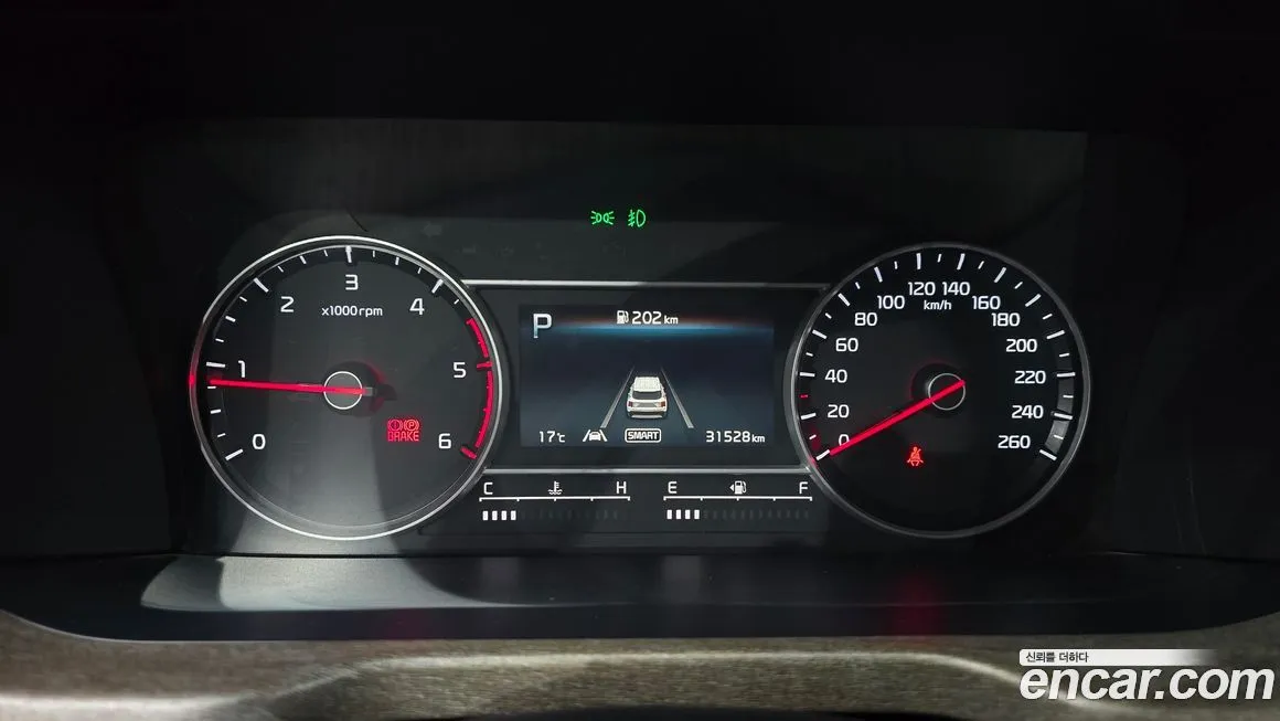 Kia Sorento — фото 8