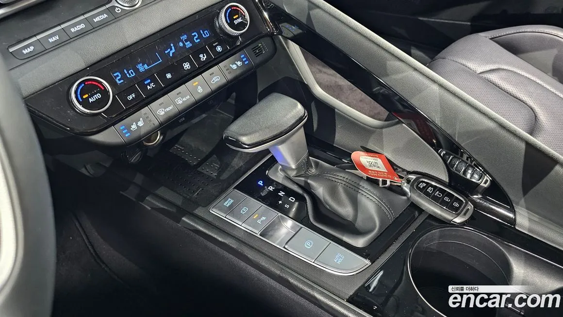 Hyundai AVANTE — фото 9