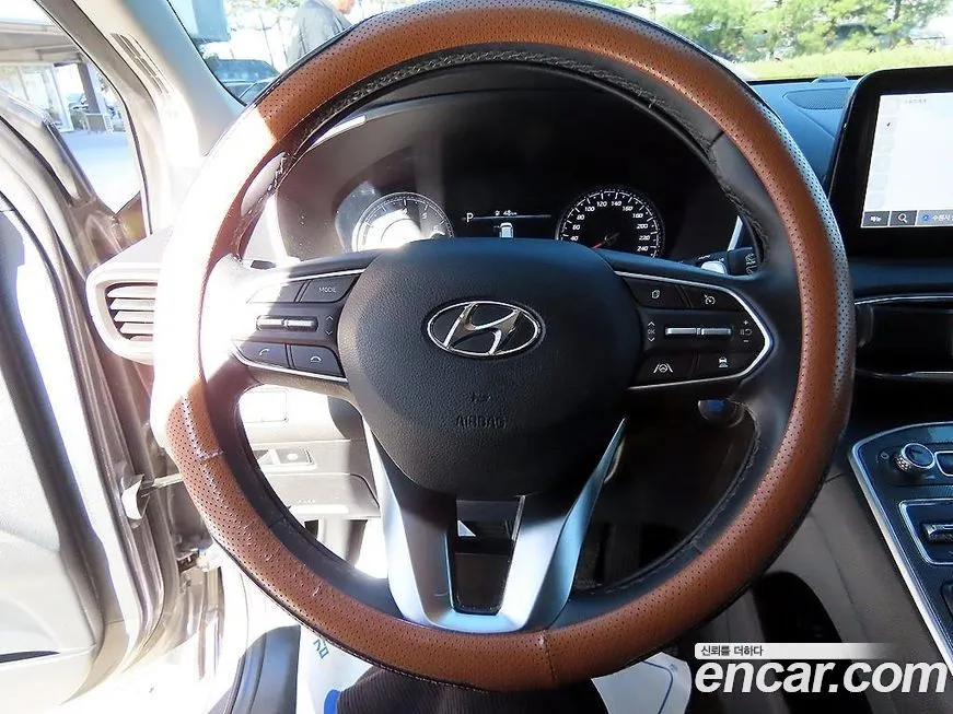 Hyundai Santafe — фото 8
