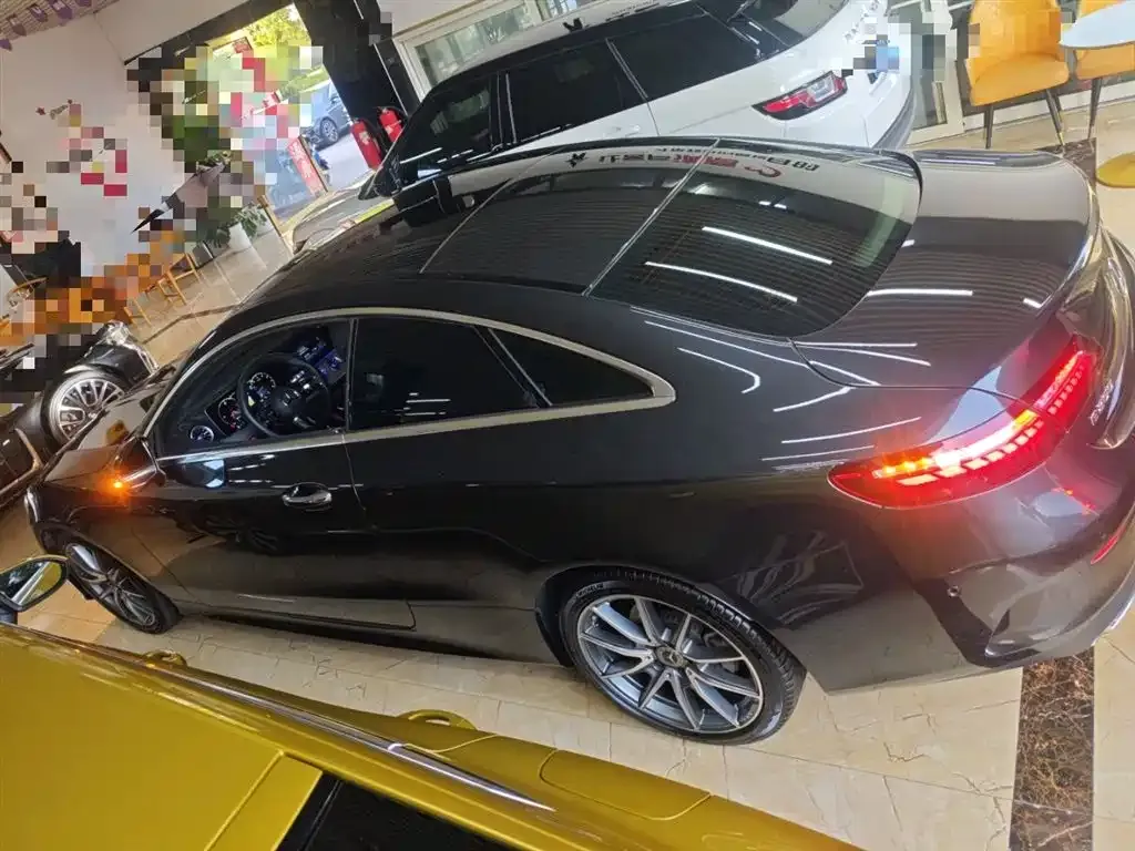 Mercedes-Benz E-Class (Import) — фото 5