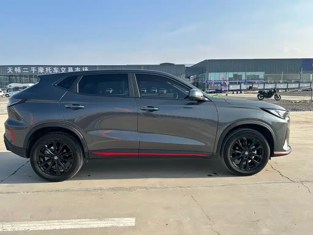 Changan X5 PLUS — фото 4