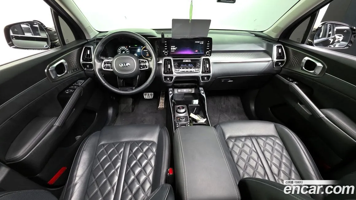 Kia Sorento — фото 7