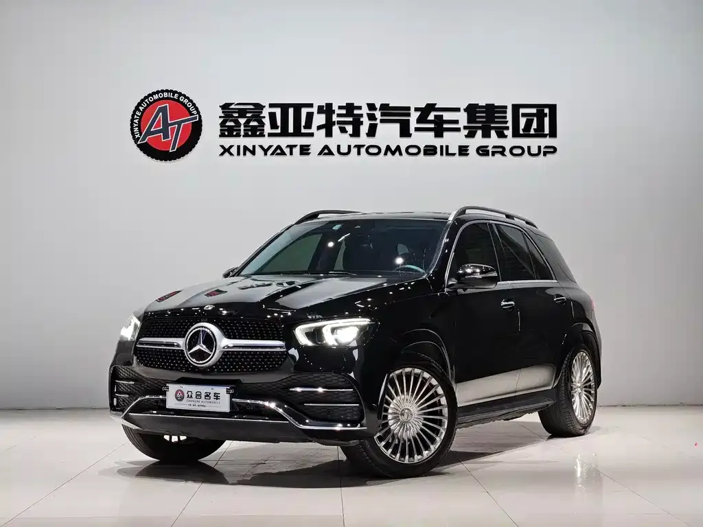 Mercedes-Benz GLE — фото 1