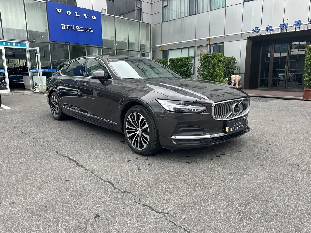 Volvo S90 — фото 3