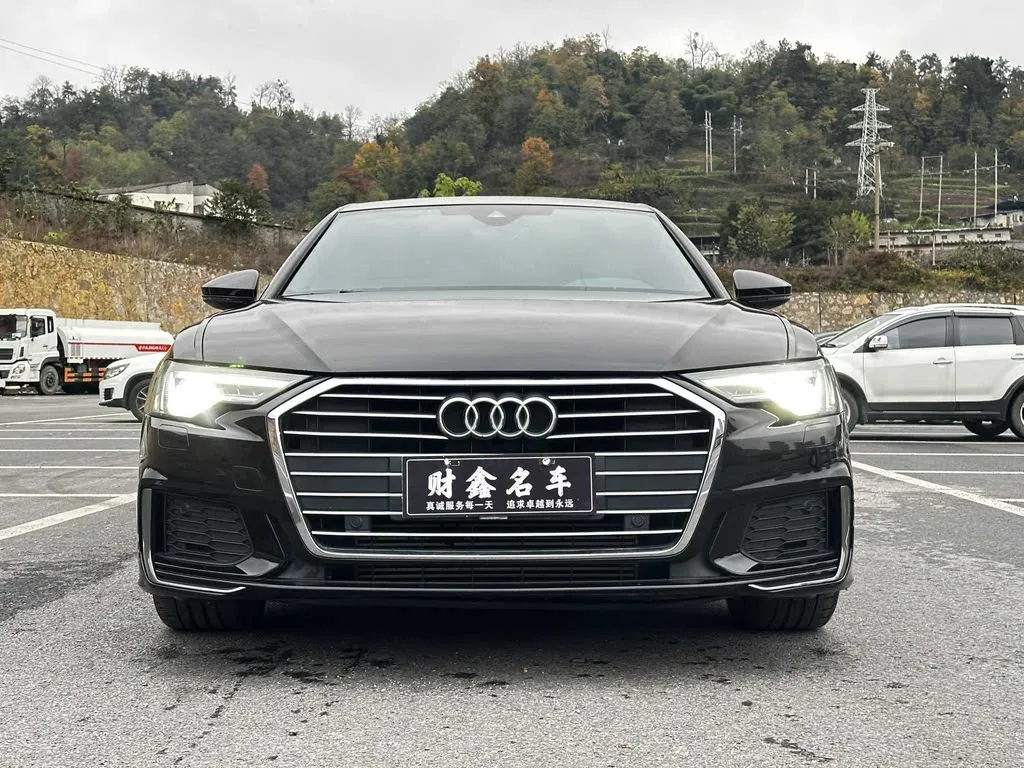 Audi A6L — фото 4