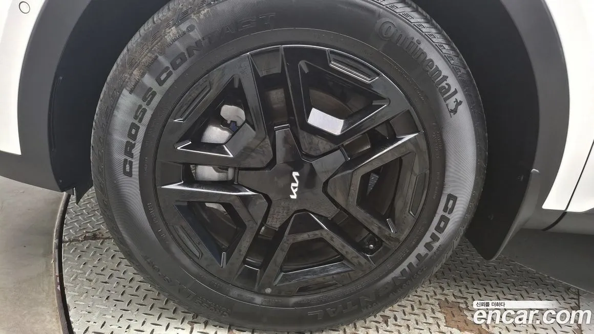 Kia Sorento — фото 5
