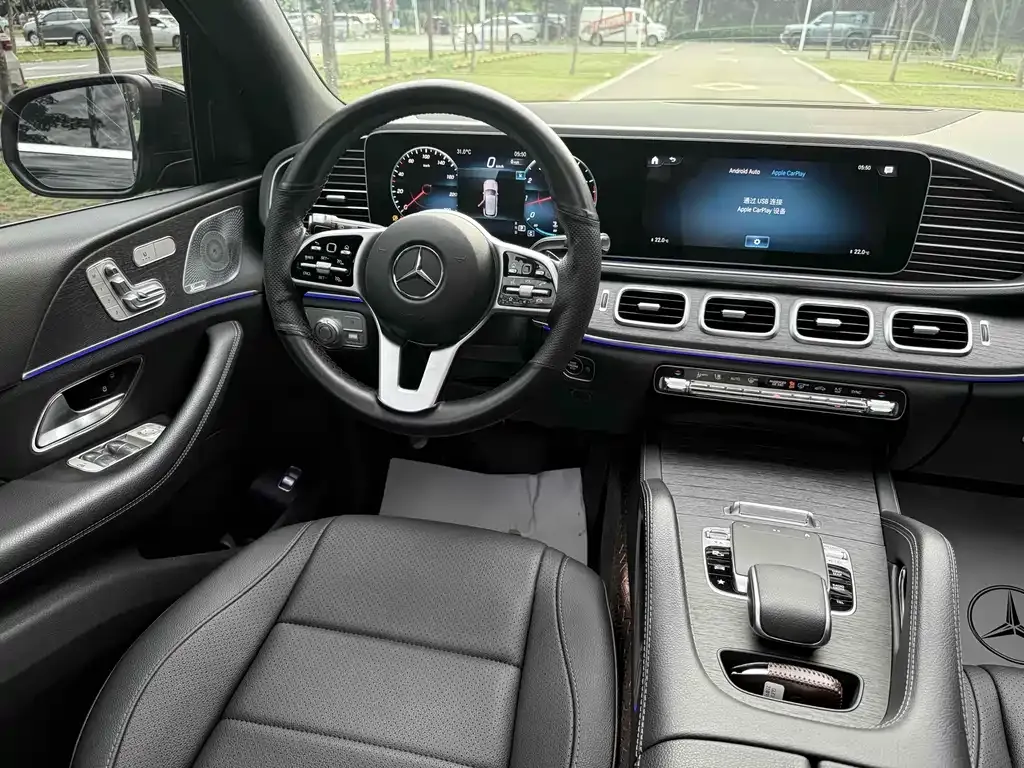 Mercedes-Benz GLE — фото 10