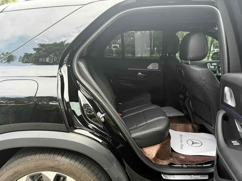 Mercedes-Benz GLE — фото 7