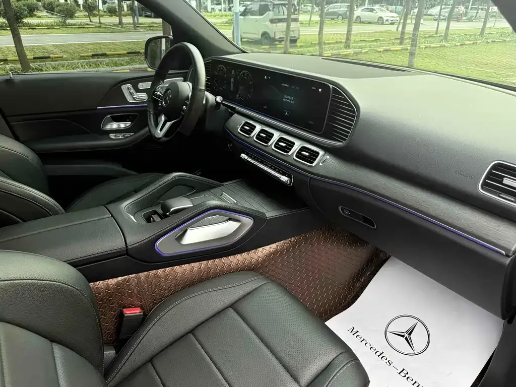 Mercedes-Benz GLE — фото 8