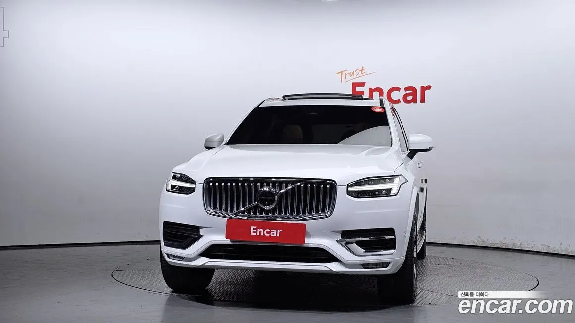 Volvo XC90 — фото 3