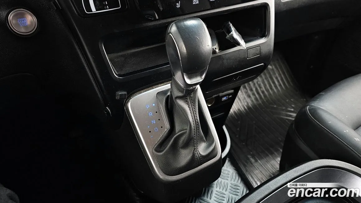 Hyundai Staria — фото 9