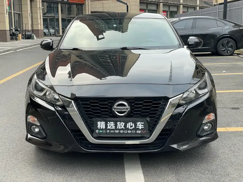 Nissan Teana — фото 2