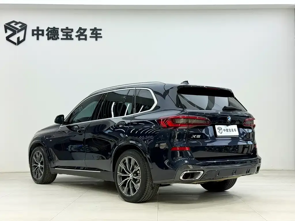 BMW X5 (Import) — фото 4