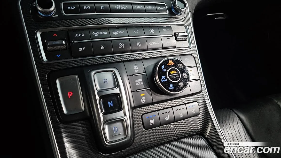 Hyundai Santafe — фото 9