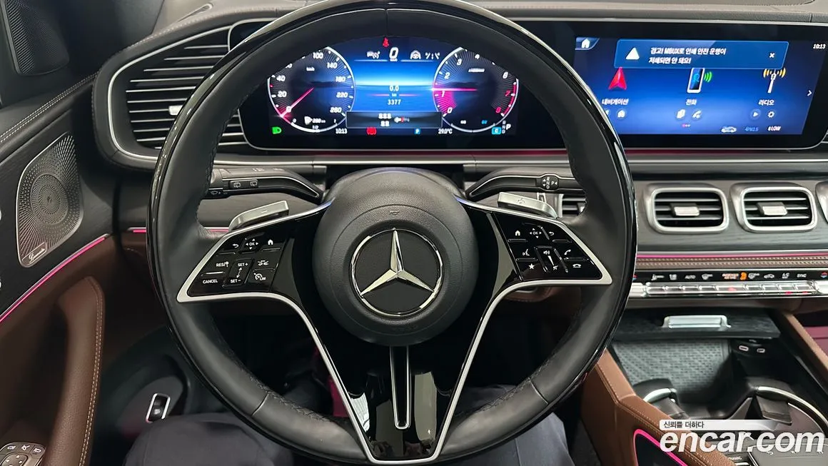Mercedes-Benz GLS-Class — фото 10