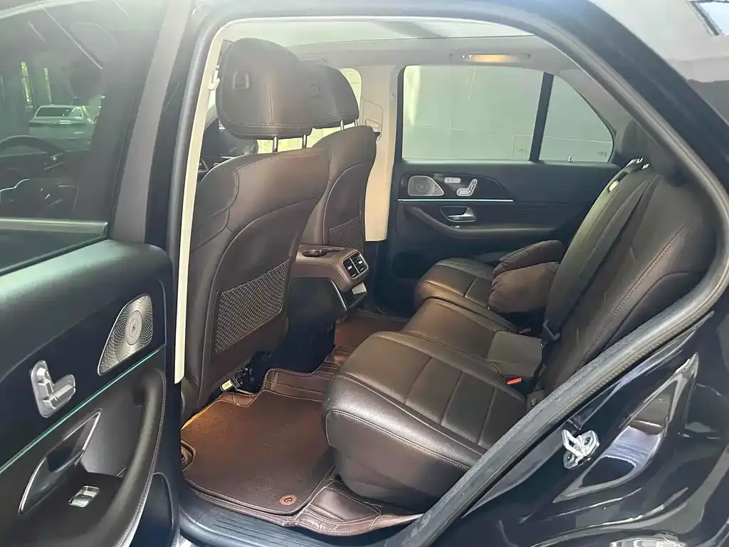 Mercedes-Benz GLE — фото 3