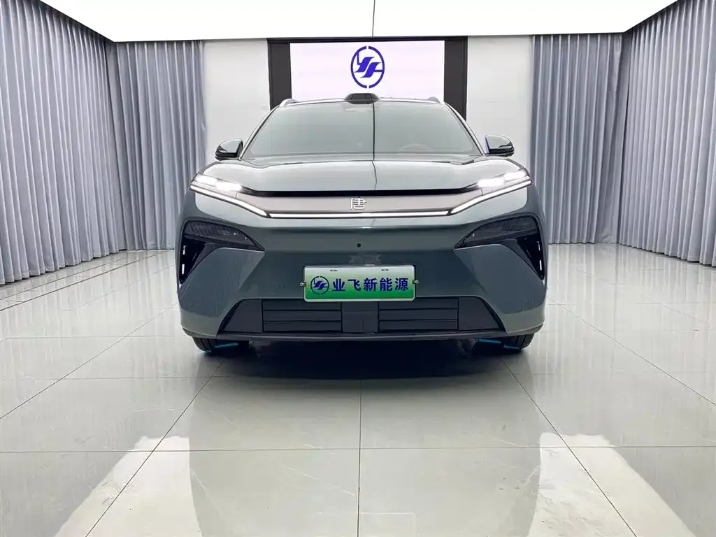 BYD Tang L — фото 2