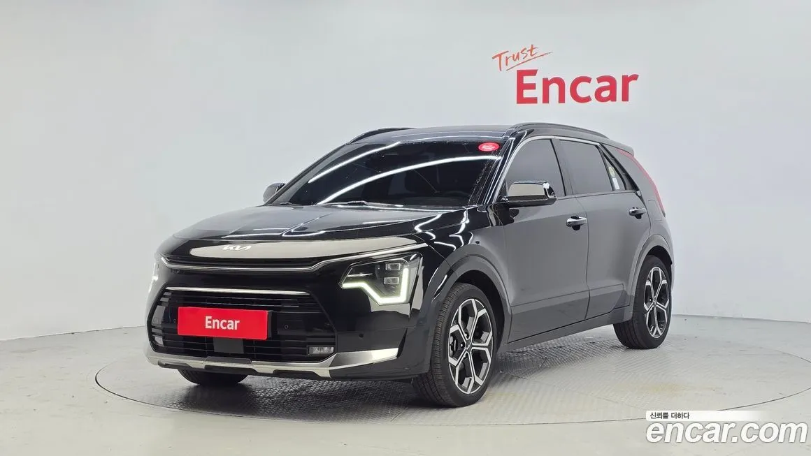 Kia Niro — фото 1
