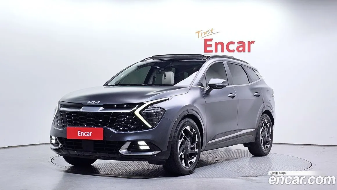 Kia Sportage — фото 1