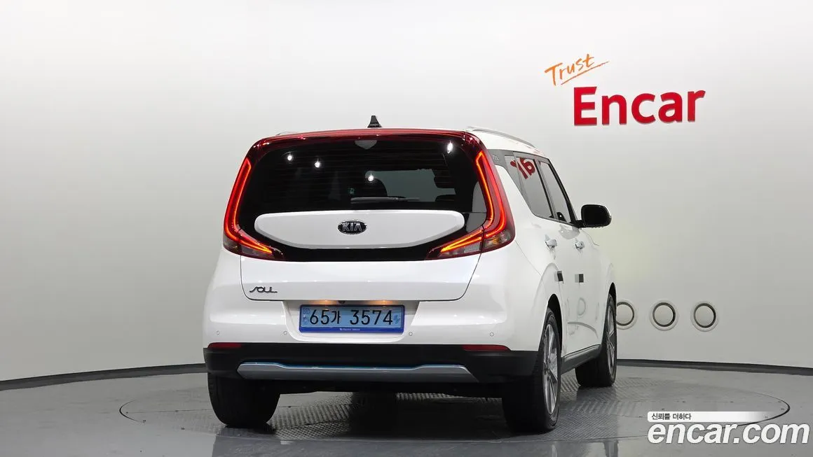Kia Soul — фото 4