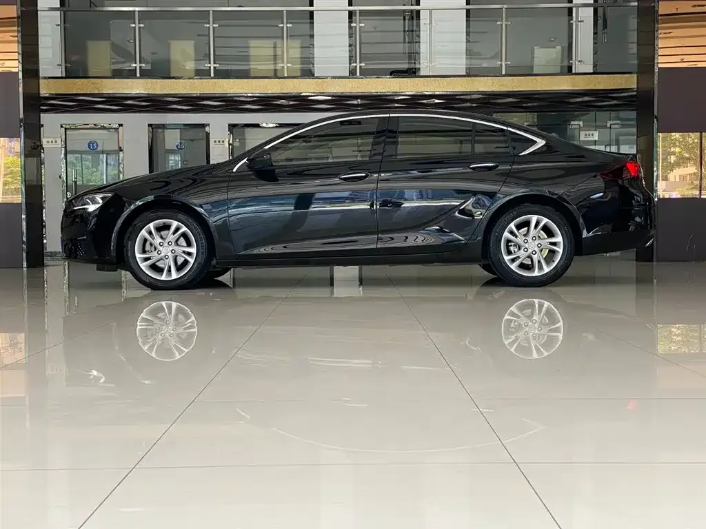 Buick Regal — фото 4